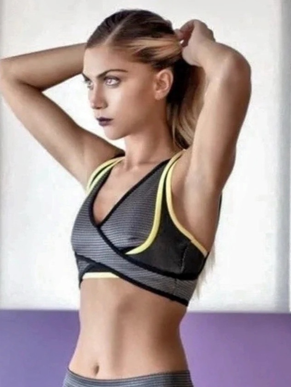 Alexander Wang x H&M Sports Bra Black & Yellow EU 32